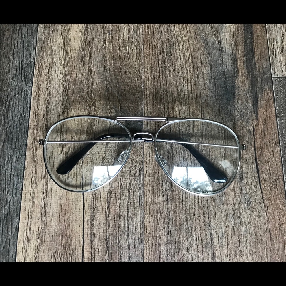 Oversized “Grandpa” Glasses